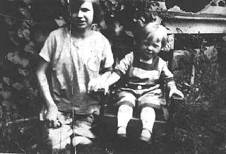 porter-doris and norma jean clark.jpg